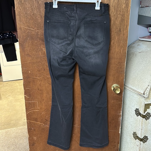 Boot Leg Curvy Fit inc Jeans - Picture 2 of 7